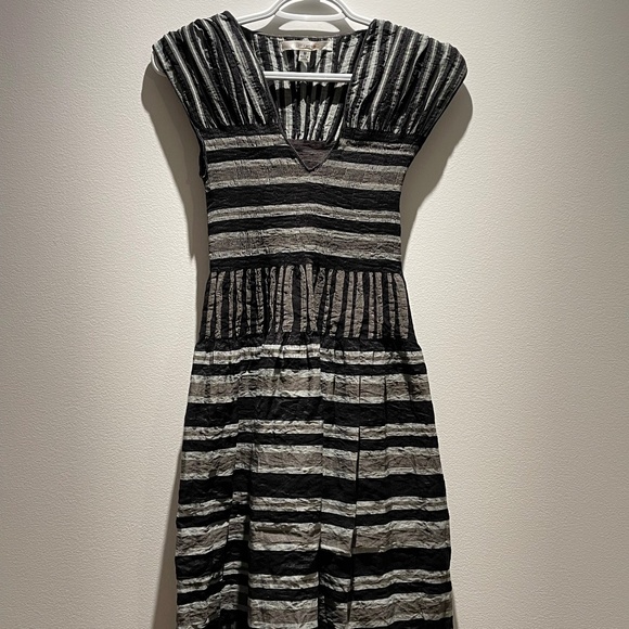 Max Studio Women's Black Grey Striped Smocked Dress - Picture 1 of 7